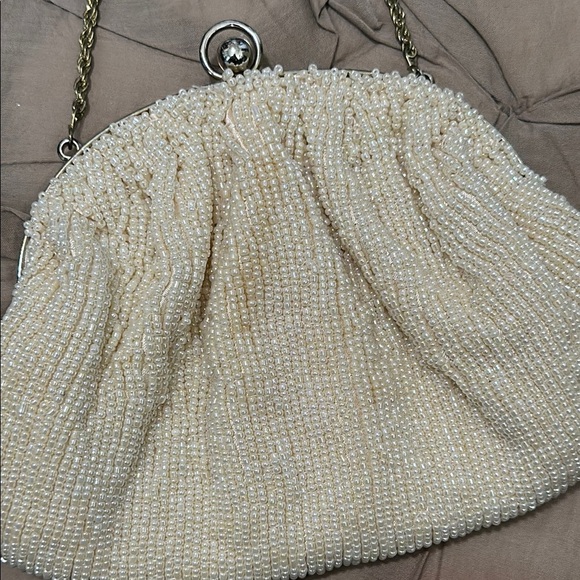 La Regale Satin Clutch in Cream - Picture 3 of 6